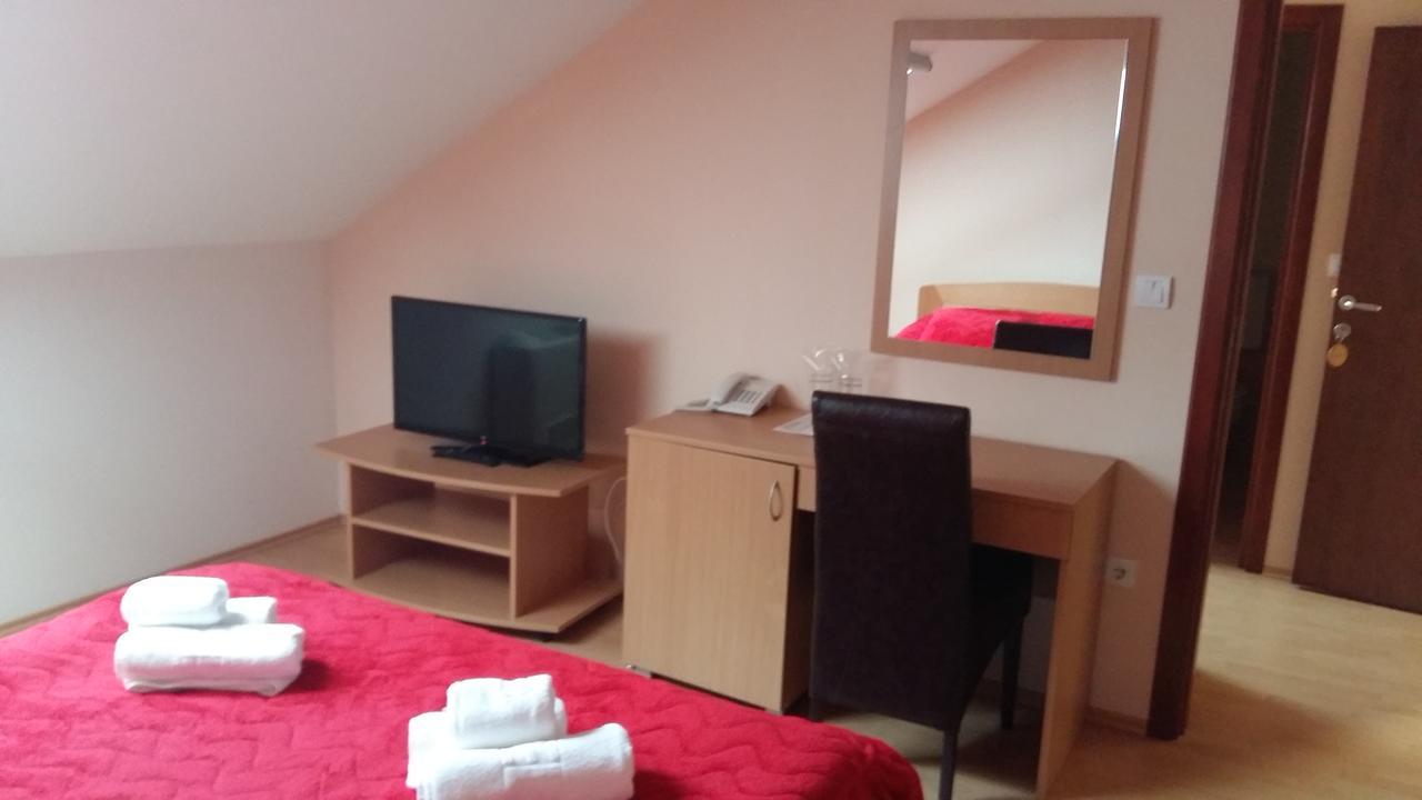 Stari Mlin Hotel Vrsac Zewnętrze zdjęcie